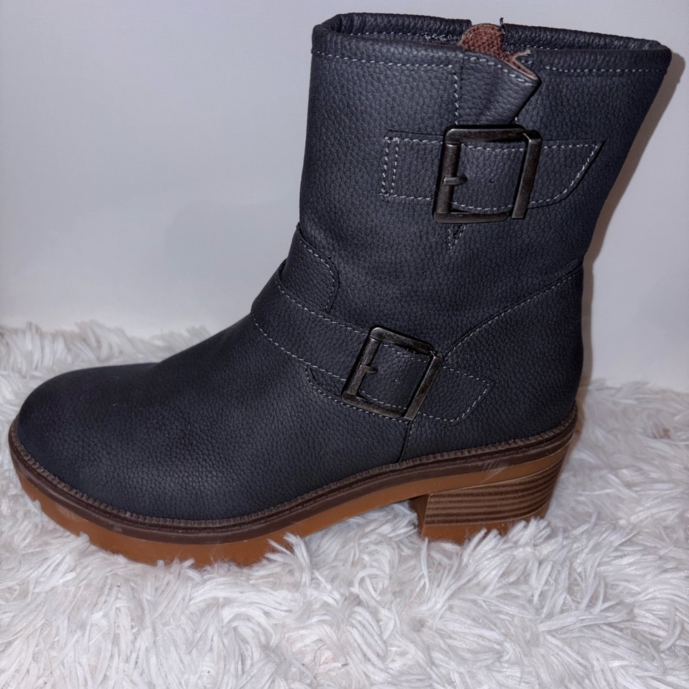 boc Gray Ankle Boots - Picture 10 of 12